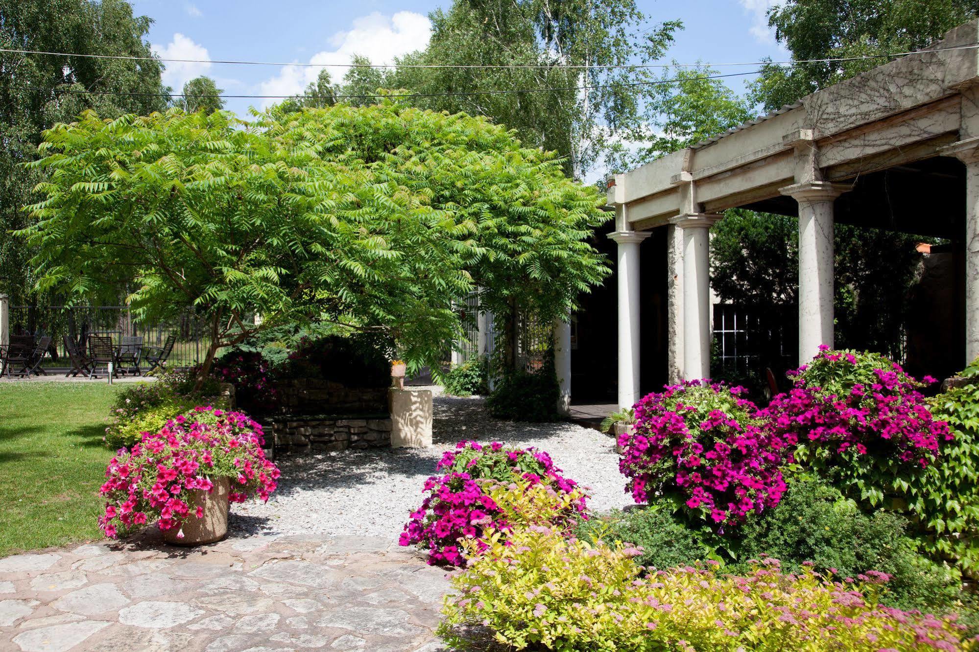 Villa Toscana Warszawa 外观 照片