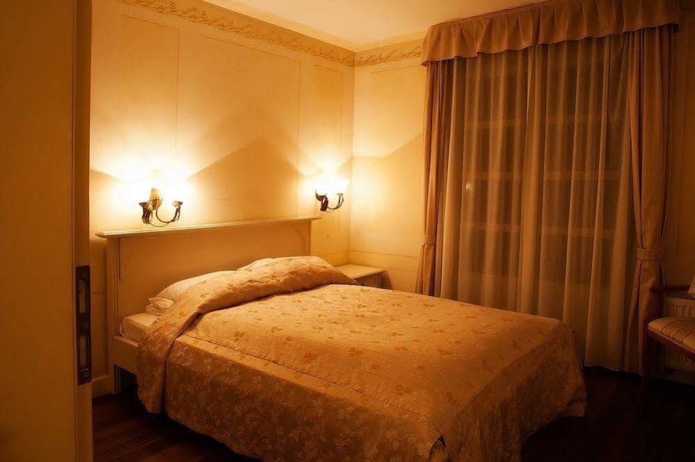 Villa Toscana Warszawa 外观 照片